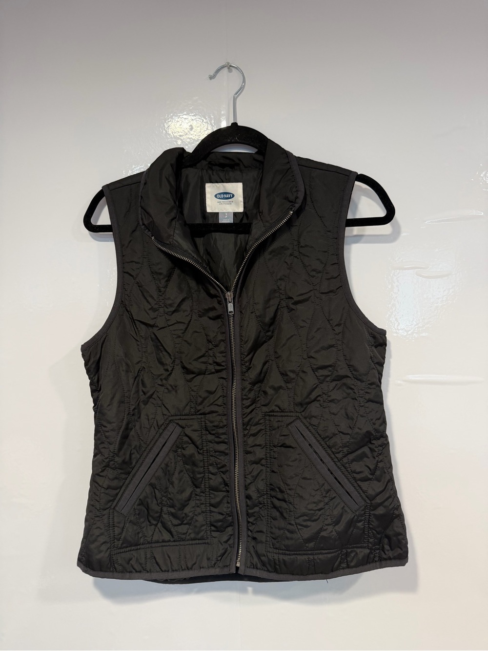 Old‎ Navy Women’s Quilted Sleeveless Vest - Black